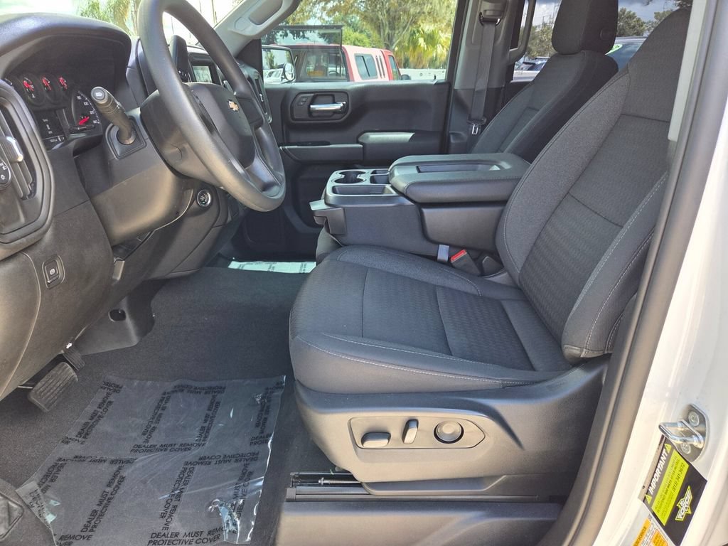 Used 2023 Chevrolet Silverado 1500 Custom w/ LPO, Dark Essentials Package RWD image 5