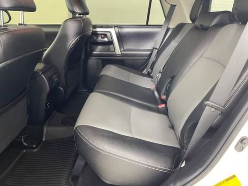 Used 2018 Toyota 4Runner SR5 Premium AWD/4WD image 18