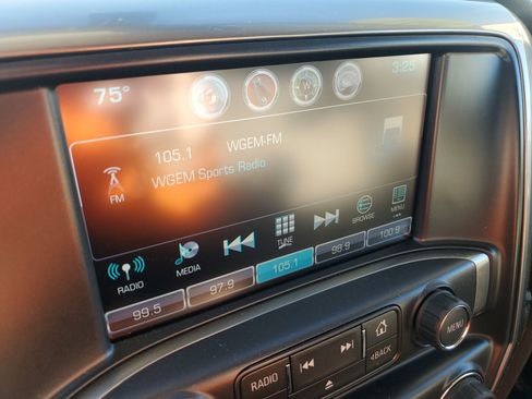 Used 2017 Chevrolet Silverado 1500 LT w/ All Star Edition image 21