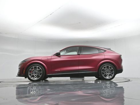 Certified 2025 Ford Mustang Mach-E GT AWD/4WD image 7