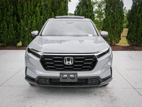 Used 2025 Honda CR-V EX-L image 3