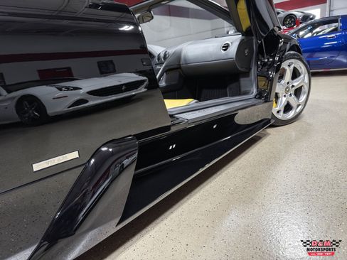 Used 2005 Lamborghini Murcielago Roadster image 45