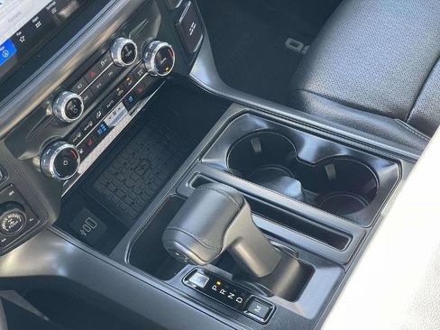 Certified 2025 Ford F150 Lariat w/ Equipment Group 502A High image 17