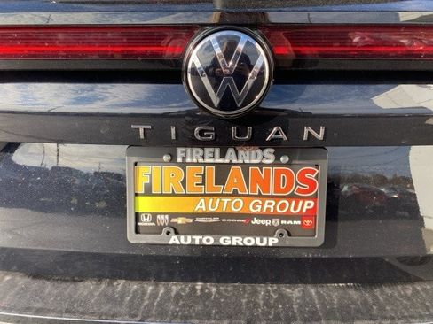 New 2026 Volkswagen Tiguan SE image 15