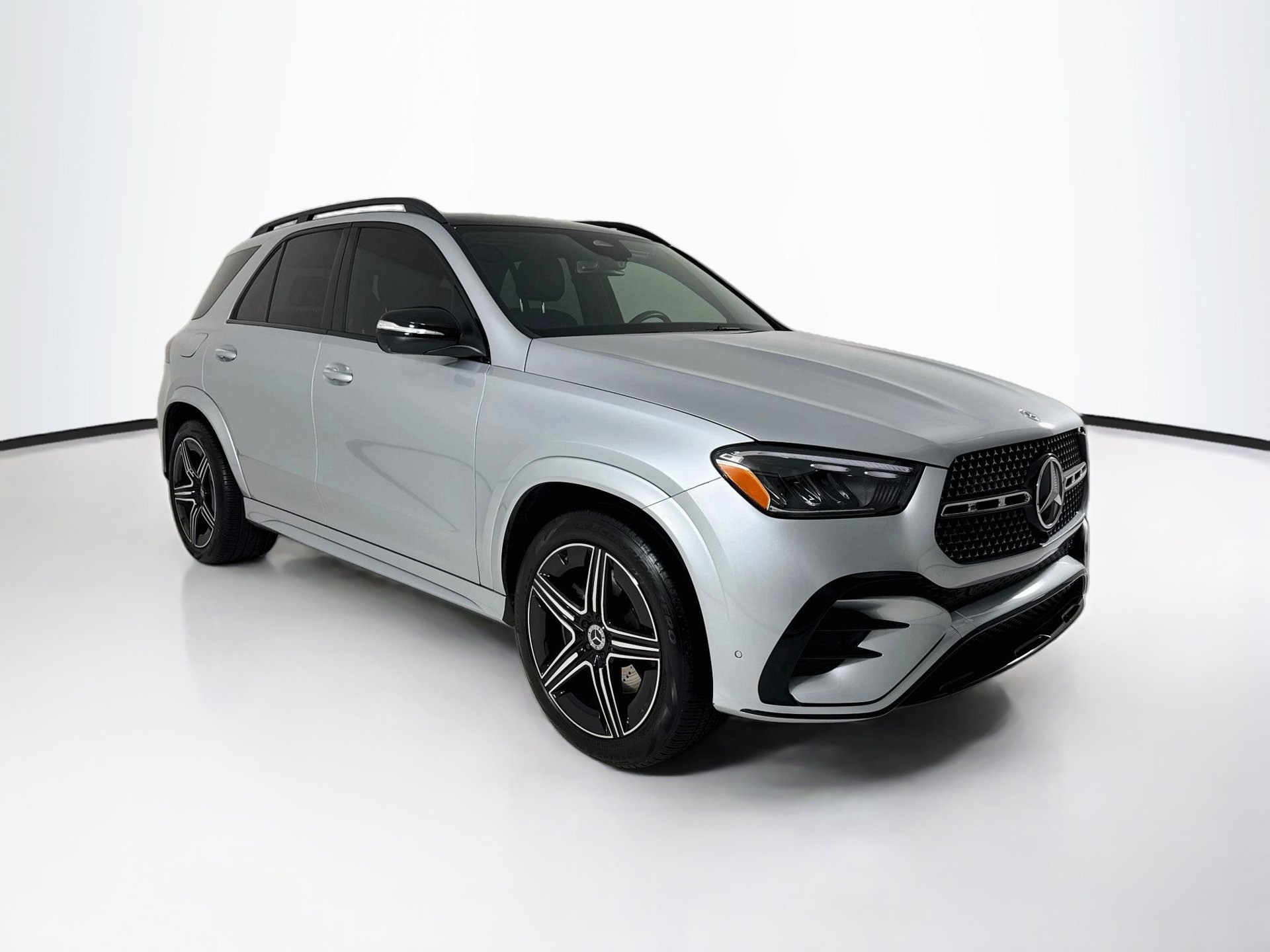 Certified 2026 Mercedes-Benz GLE 350 4MATIC image 1