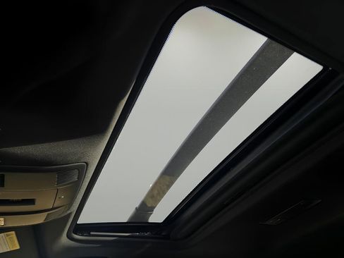 New 2025 MAZDA CX-5 Signature image 23