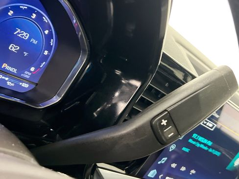 Used 2025 Chevrolet Silverado 1500 LT image 25