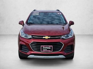 Used 2022 Chevrolet Trax LT w/ Driver Confidence Package video 2