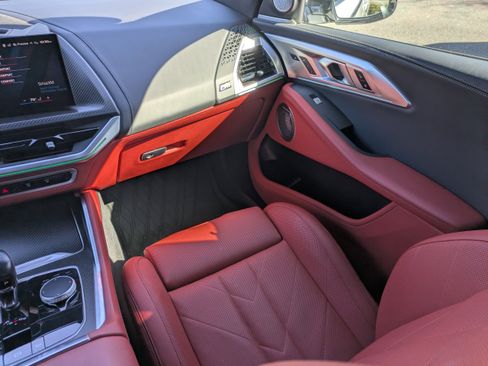 Used 2024 BMW XM image 20