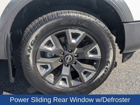 Used 2024 Nissan Titan Platinum Reserve w/ Moonroof Package image 13