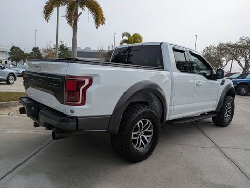 Used 2017 Ford F150 Raptor w/ Equipment Group 802A Luxury image 4