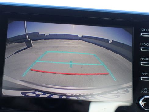 Used 2019 Toyota C-HR XLE image 25