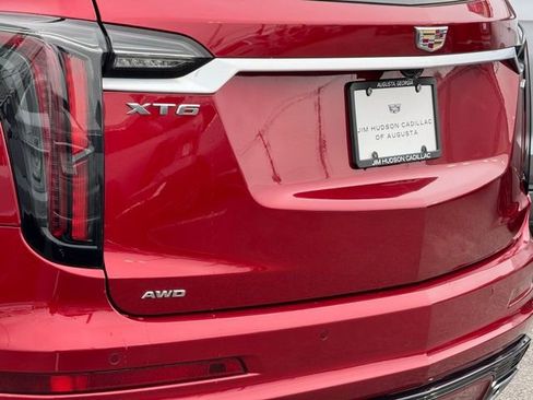 Certified 2022 Cadillac XT6 Sport w/ Platinum Package image 8