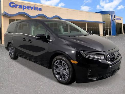 New 2026 Honda Odyssey Touring image 7