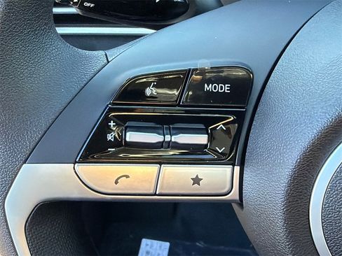 New 2026 Hyundai Elantra SE image 24