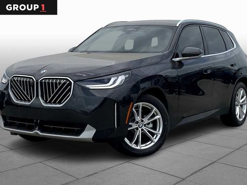 Used 2025 BMW X3 xDrive30i w/ Premium Package image 1