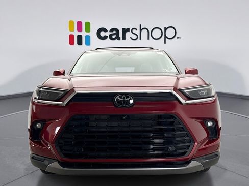 Used 2024 Toyota Grand Highlander AWD image 8