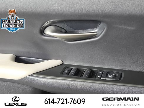 Certified 2025 Lexus UX 300h AWD w/ Accessory Package (Z1) image 27