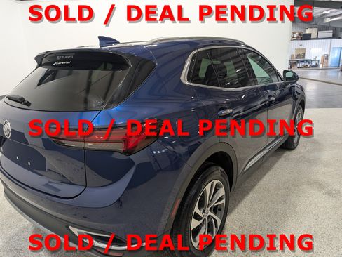 Used 2023 Buick Envision Essence AWD/4WD image 3
