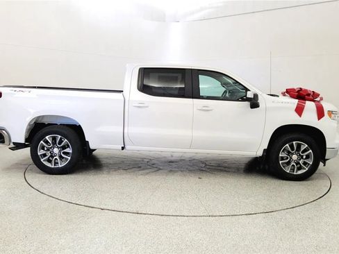 New 2026 Chevrolet Silverado 1500 LT w/ Convenience Package II AWD/4WD image 8