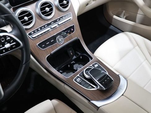 Used 2020 Mercedes-Benz C 300 4MATIC Sedan image 30