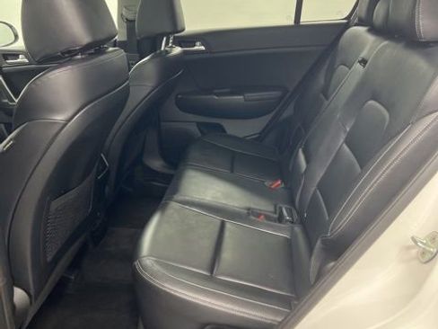 Used 2017 Kia Sportage EX w/ EX Premium Package AWD/4WD image 16