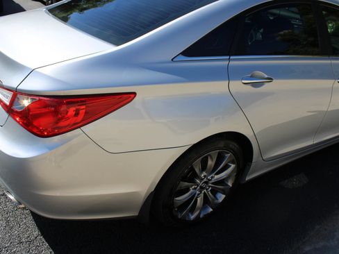 Used 2012 Hyundai Sonata SE FWD image 10