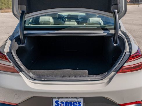 Used 2025 Genesis G70 2.5T image 23