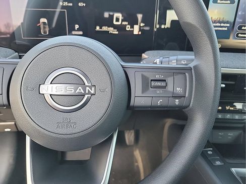 Used 2026 Nissan Kicks SV w/ Cold Weather Package FWD image 19