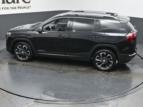 Used 2022 GMC Terrain SLT FWD image 43