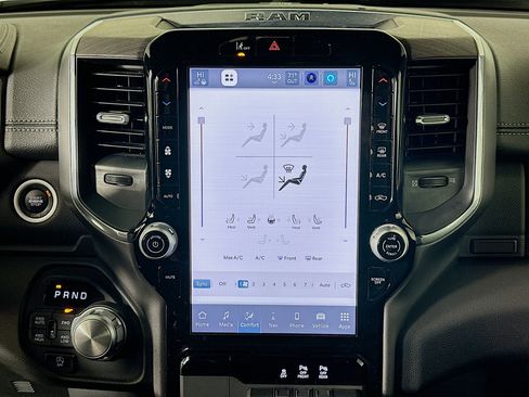 Used 2025 RAM 1500 Laramie image 24