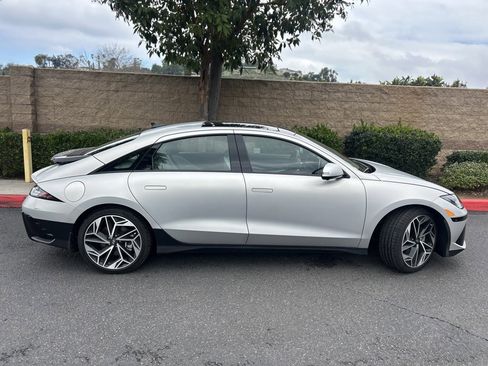 Used 2023 Hyundai Ioniq 6 Limited image 9