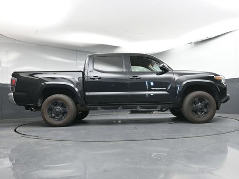 Used 2019 Toyota Tacoma SR5 image 26