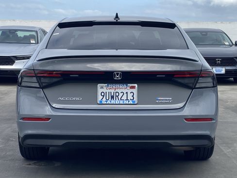 Used 2025 Honda Accord Sport image 5