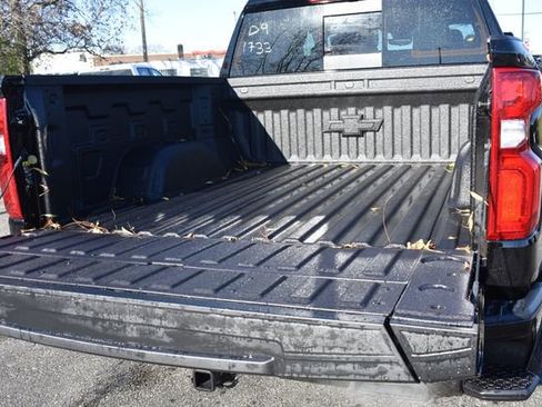 New 2026 Chevrolet Silverado 1500 High Country w/ Midnight Edition image 24