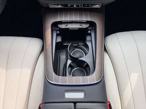 New 2027 Mercedes-Benz E 350 4MATIC Sedan image 12