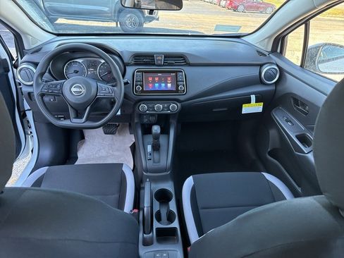 New 2025 Nissan Versa S image 17