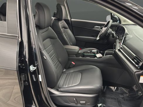 Used 2025 Kia Sportage SX Prestige AWD/4WD image 25