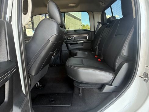 Used 2018 RAM 2500 Laramie w/ Sport Appearance Group AWD/4WD image 23