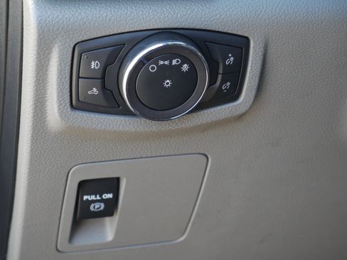 Used 2018 Ford F150 XL w/ Equipment Group 101A Mid AWD/4WD image 5
