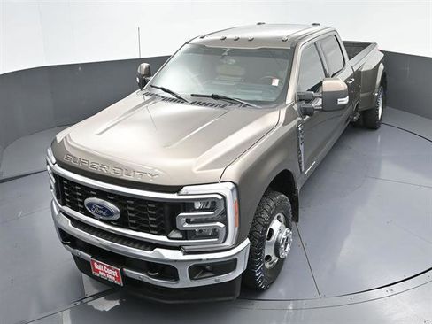 Used 2023 Ford F350 Lariat w/ Lariat Ultimate Package AWD/4WD image 40