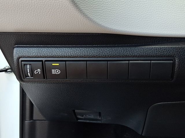 Certified 2024 Toyota Corolla SE FWD image 23