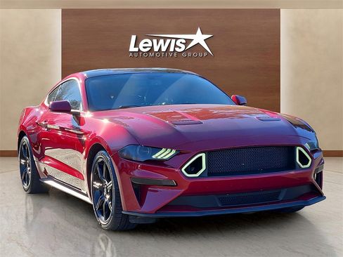 Used 2019 Ford Mustang Coupe w/ Black Accent Package image 6