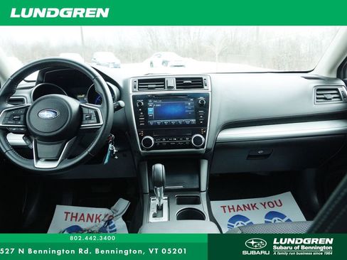 Used 2018 Subaru Outback 2.5i Premium image 4