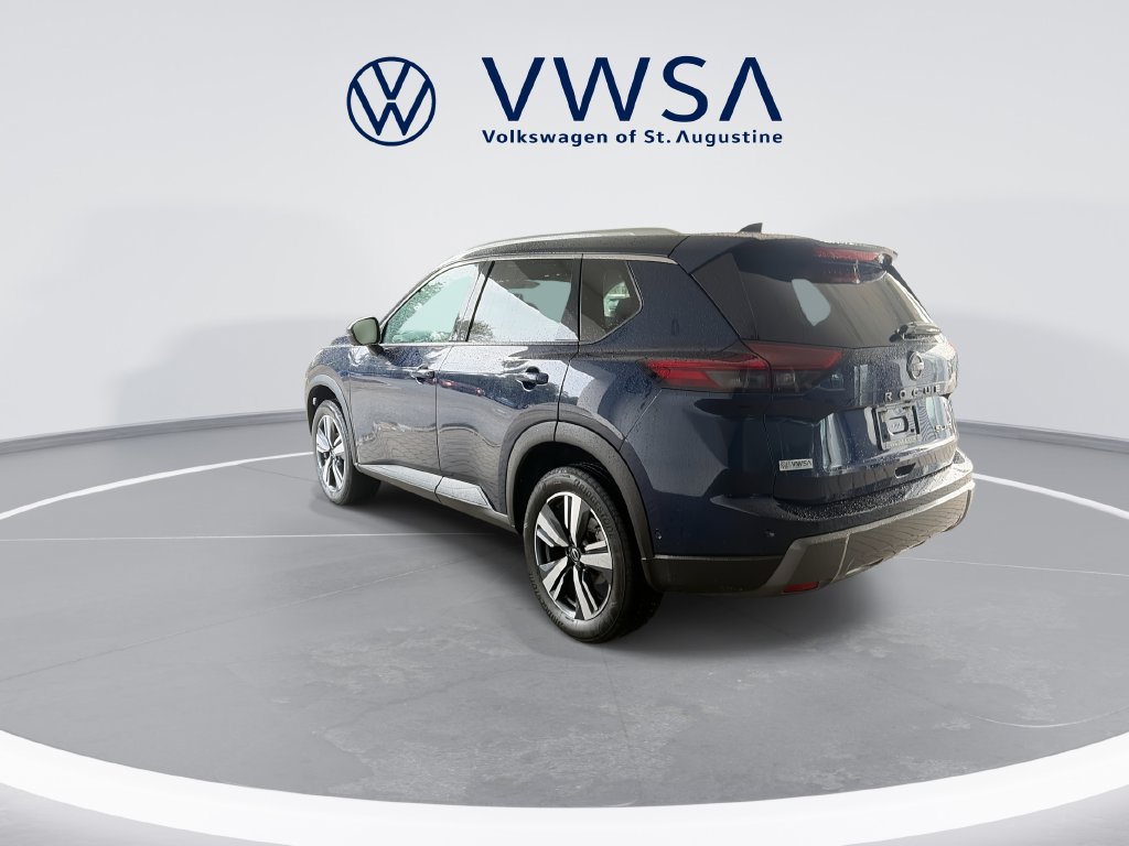 Used 2026 Nissan Rogue SL AWD/4WD image 5