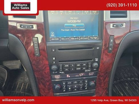 Used 2009 Cadillac Escalade EXT AWD/4WD image 17