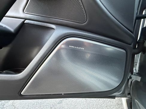 Used 2013 Audi S6 Prestige w/ Innovation Pkg image 19