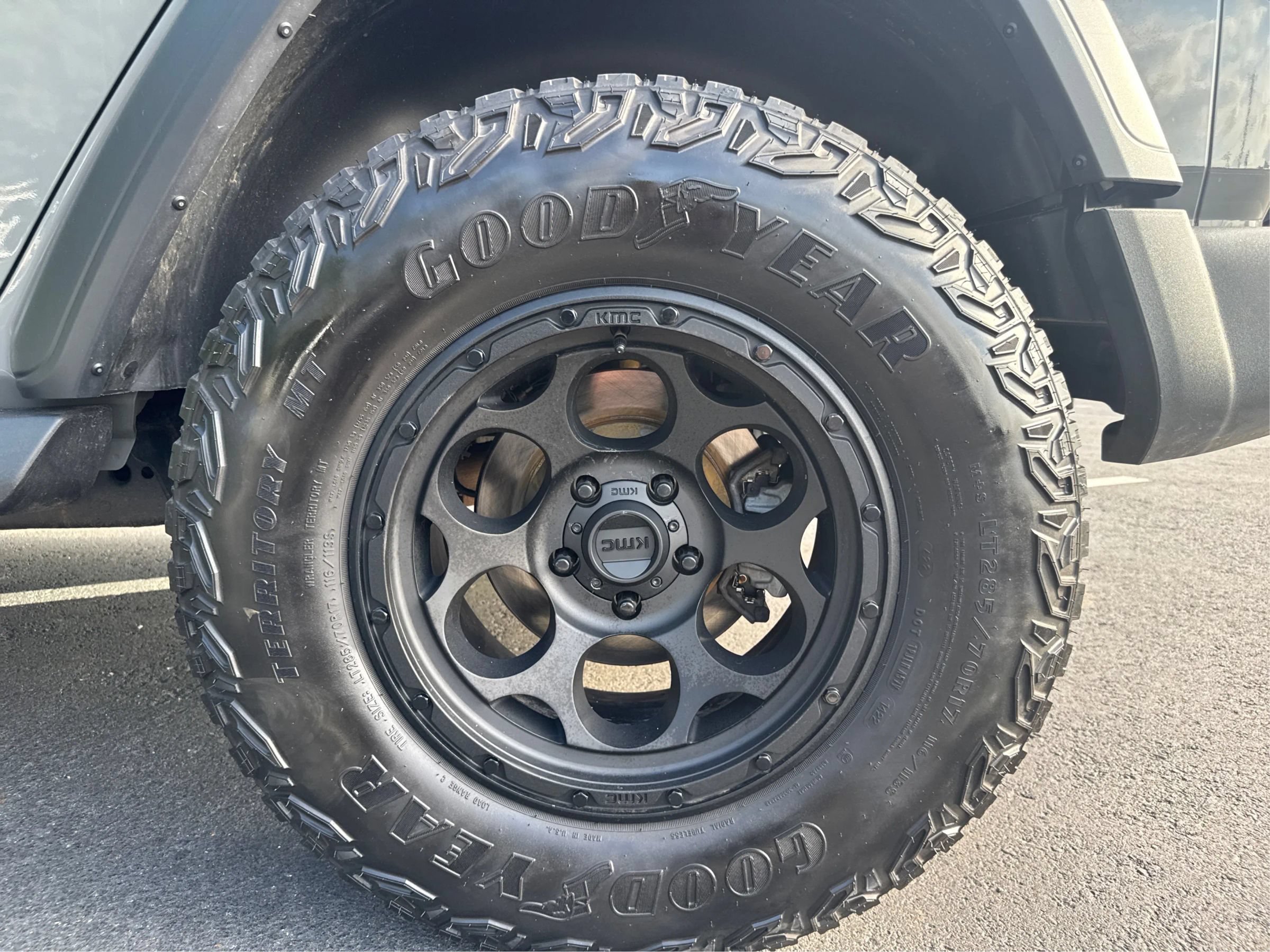 Used 2019 Jeep Wrangler Unlimited Sport AWD/4WD image 16
