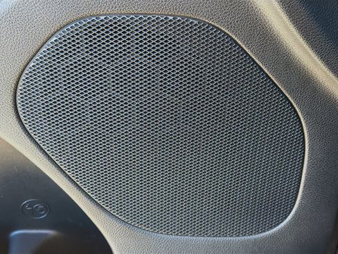 Used 2024 Dodge Durango GT image 24