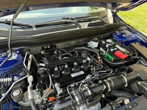 Used 2018 Honda Accord Sport image 39